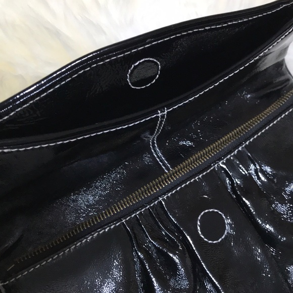 Marc Jacobs Patent Leather Clutch - Picture 5 of 9
